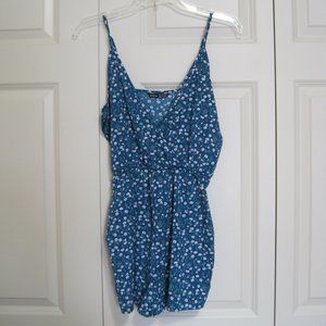 Shein floral jumpsuit sz S